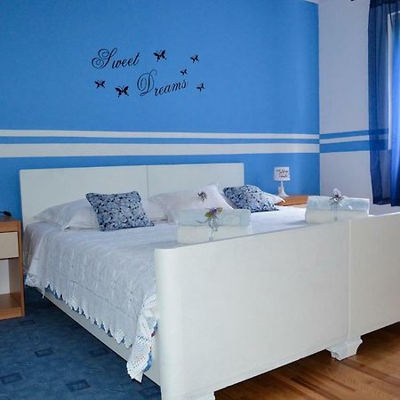 Apartment Anton Trogir Eksteriør billede